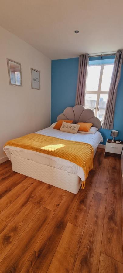 Modern And Spacious Swansea Centre Apartment Экстерьер фото